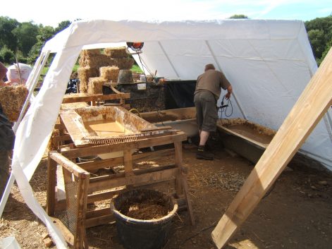 2007, Silfiac (56) – Lucile et Claude – Christelle – Murs paille et corps d’enduit terre 4