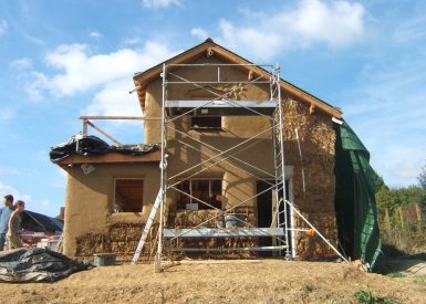 2009 – Nort sur Erdre – Cécile et Michel – Christelle – Corps d’enduit sur construction paille 4