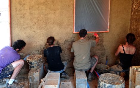 2017 – Sail sous Couzan (42) – Claude et Catherine – Stéphanie – Pose de botte et corps d’enduit – 18