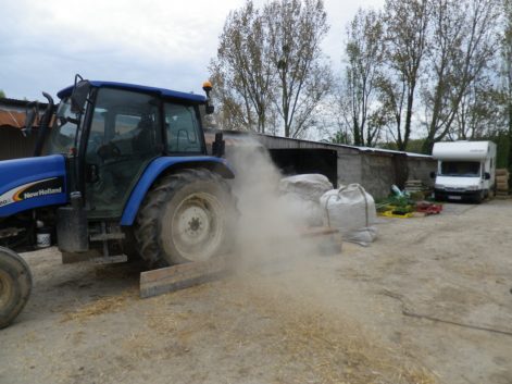 La chapelle sur Erdre-44-2014-Damien et audrey-Mickael Verger-Broyage paille-2