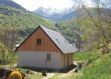 Lesponne(Hautes Pyrénées)-2015juillet-Annaïg-Annaïg-paille (2)