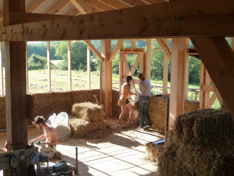 2012 – Attignat (01) – Muriel et Serge-Patrick – Christelle – Murs paille 5
