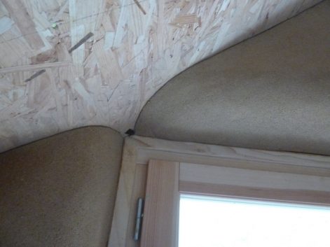 2014 (maison finie en 2016)- Montigny aux Amognes – Marion – Christelle – Chantier enduits de finition intérieurs + décorations + tests résistance 17