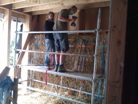Savenay-44-2014-Benoit et Aurélie-Mickael Verger- 4 maison en paille et terre