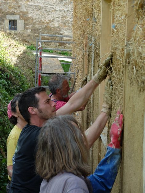 sance (12) – 2016 (juin) – Marie et Alain – Christelle – Paille et corps d’enduit 30
