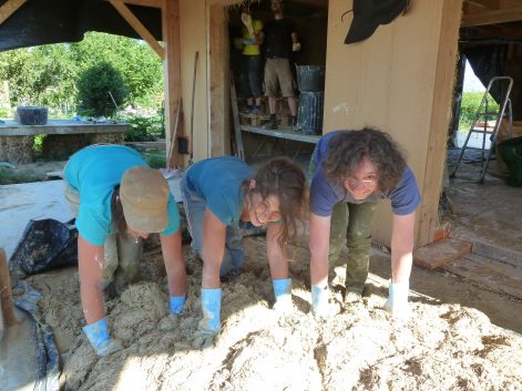 Férel (56) – 2017(juin et juillet) – Florence et Guillaume – Christelle – paille et corps d’enduit 10