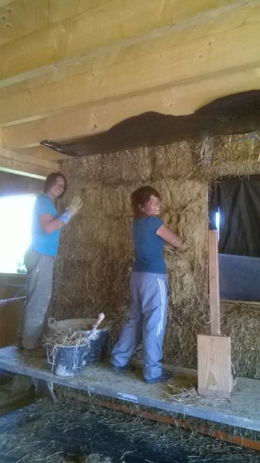 Férel (56) – 2017(juin et juillet) – Florence et Guillaume – Christelle – paille et corps d&rsquo;enduit 11