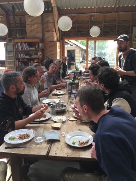 Chantier participatif enduit de finition