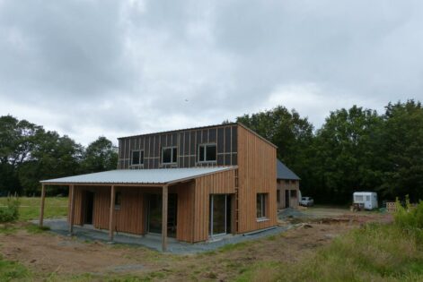 Maison ossature bois paille Plessé 44
