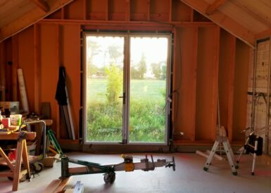 Chantier participatif de construction en paille et terre bretagne 2025